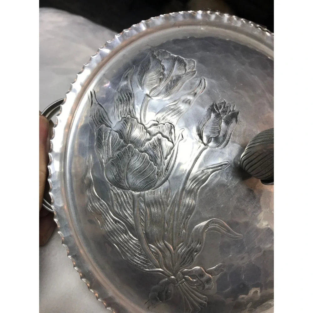 MCM Vintage hammered aluminum casserole with lid, MCM, Rodney Kent, tulip design